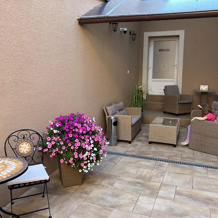 Lučenec Corner House 아파트 외부 사진